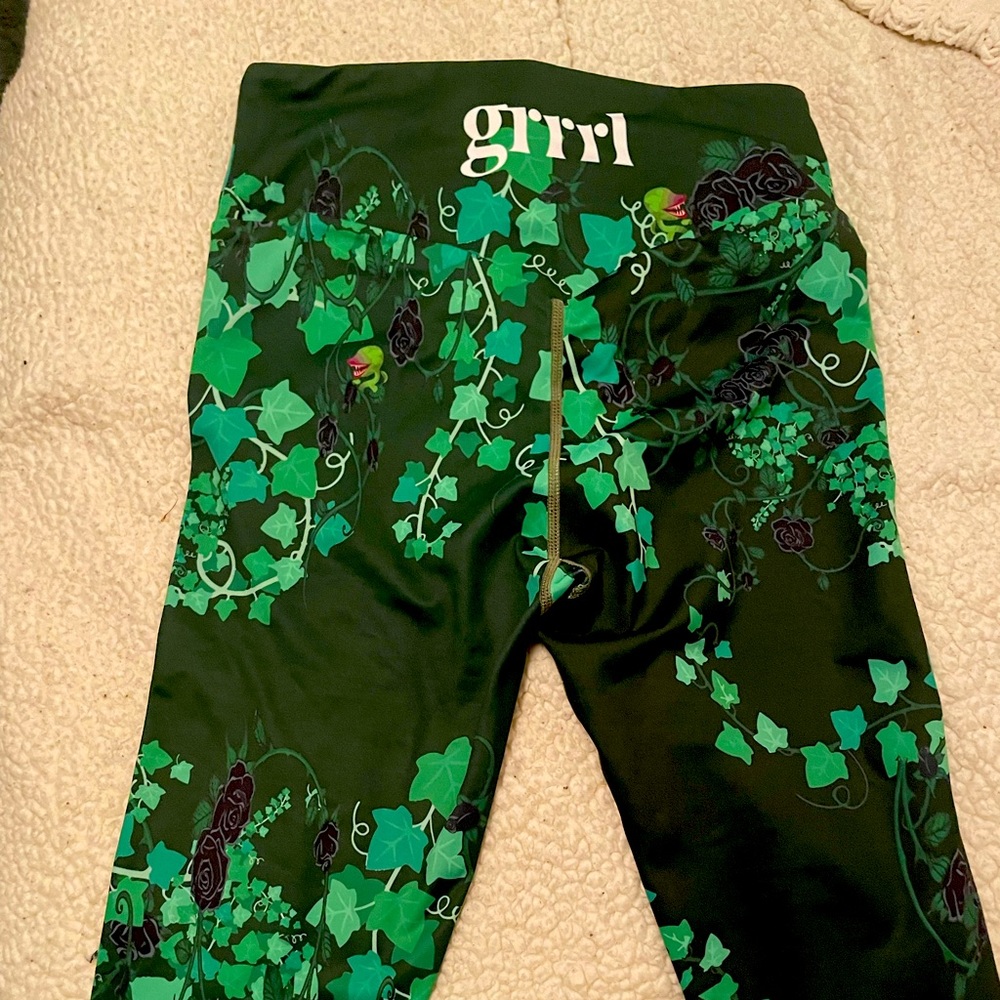 Grrrl Ivy leggings
